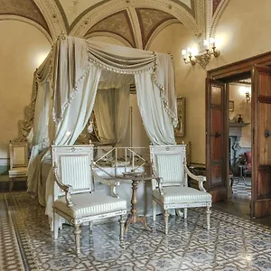 Residenze D'epoca Palazzo Coli Bizzarrini Siena